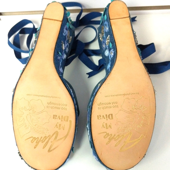 Beverly Feldman Shoes - Picture 4 of 5